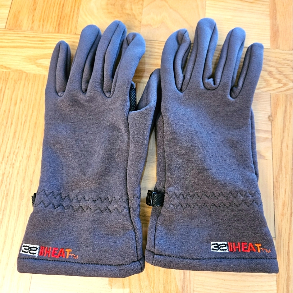 32 Degrees Heat Men's Gray Gloves